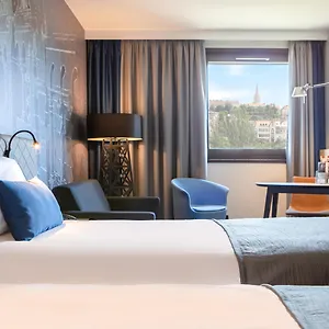 vizitați hotelul